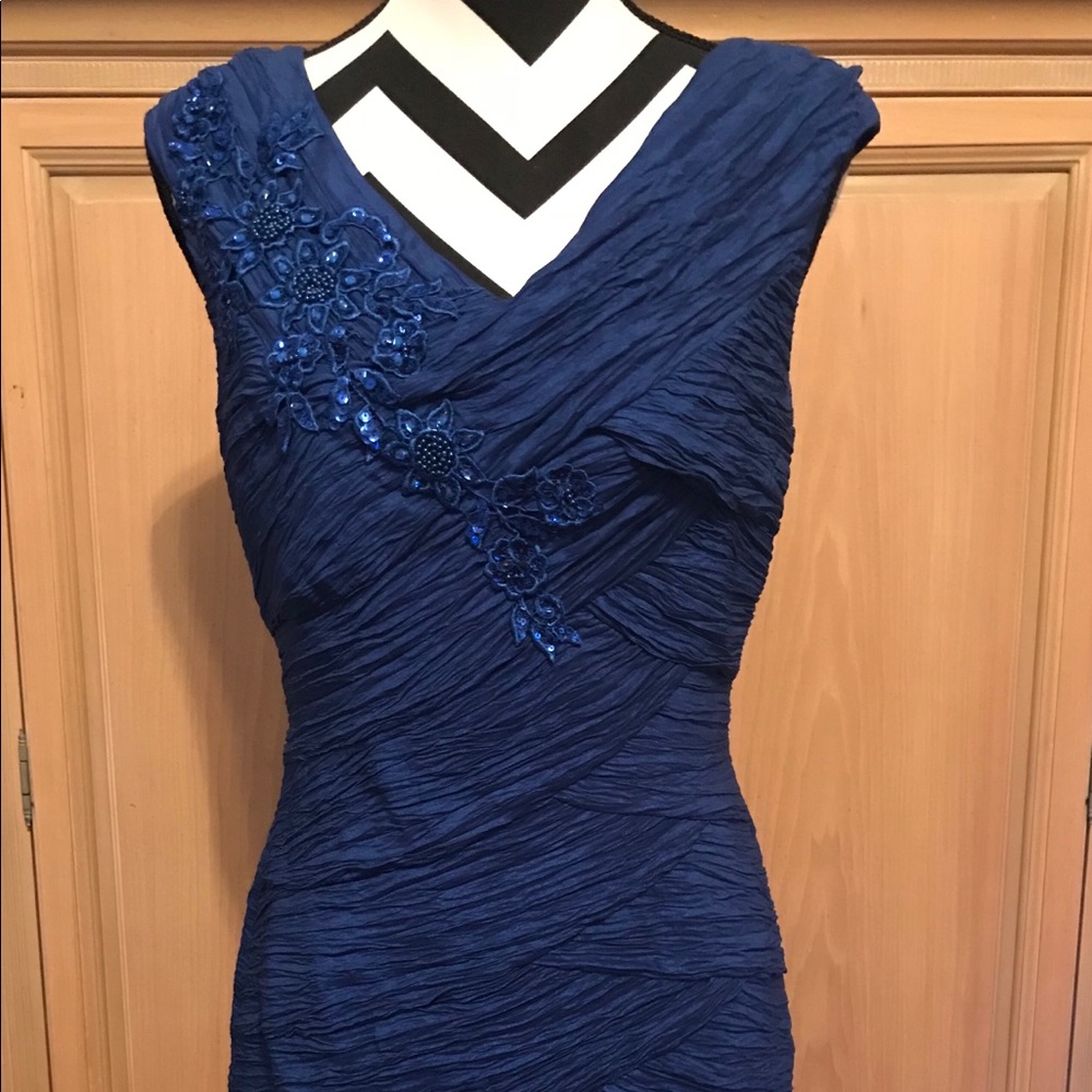 Cocktail Dress 👗 Size 8 - Great for Weddings❤️